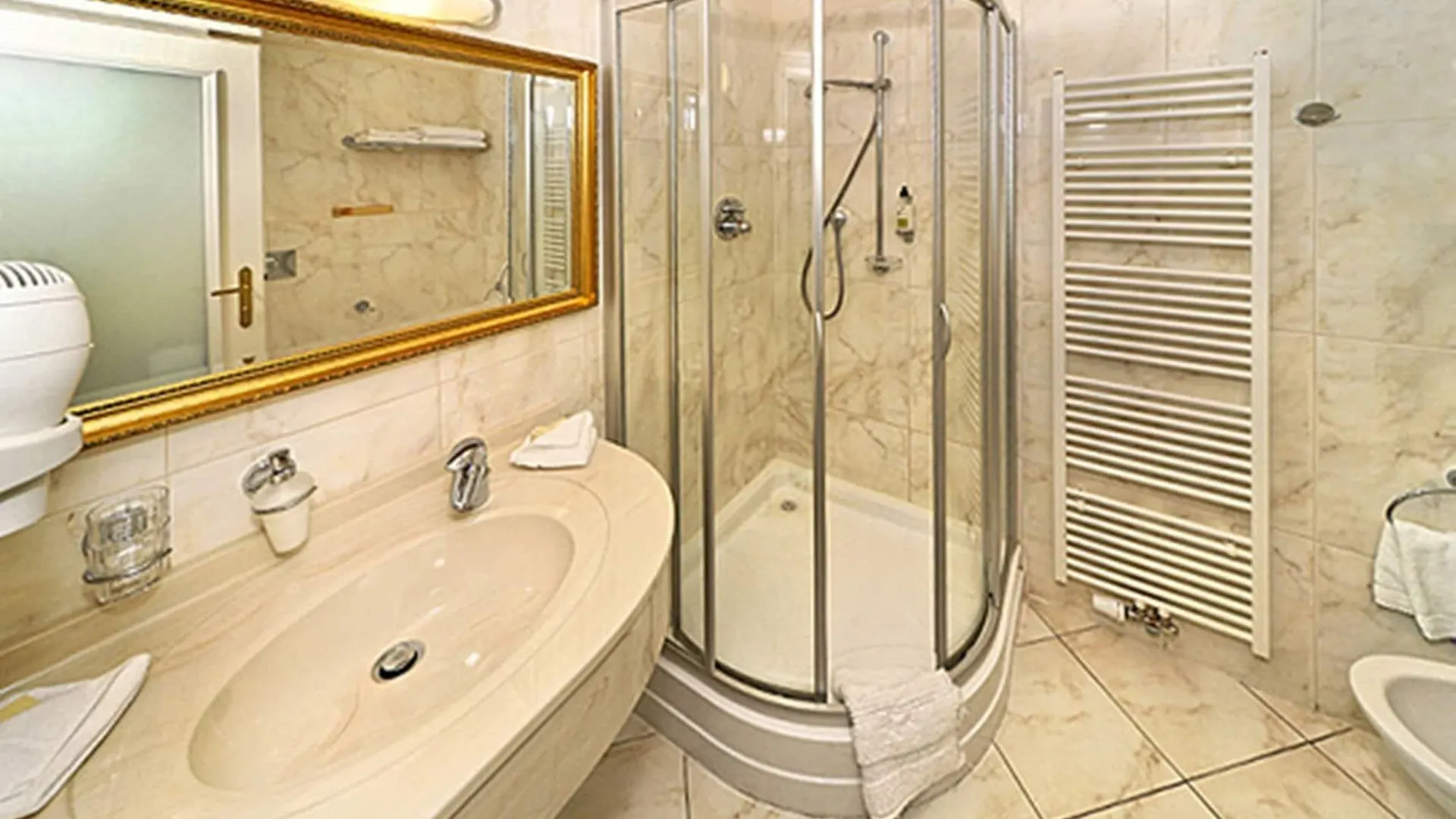 ****  Humboldt Park Hotel & Spa Karlovy Vary Czech Republic