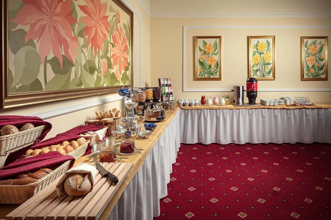 Humboldt Park Hotel & Spa Karlovy Vary Czech Republic