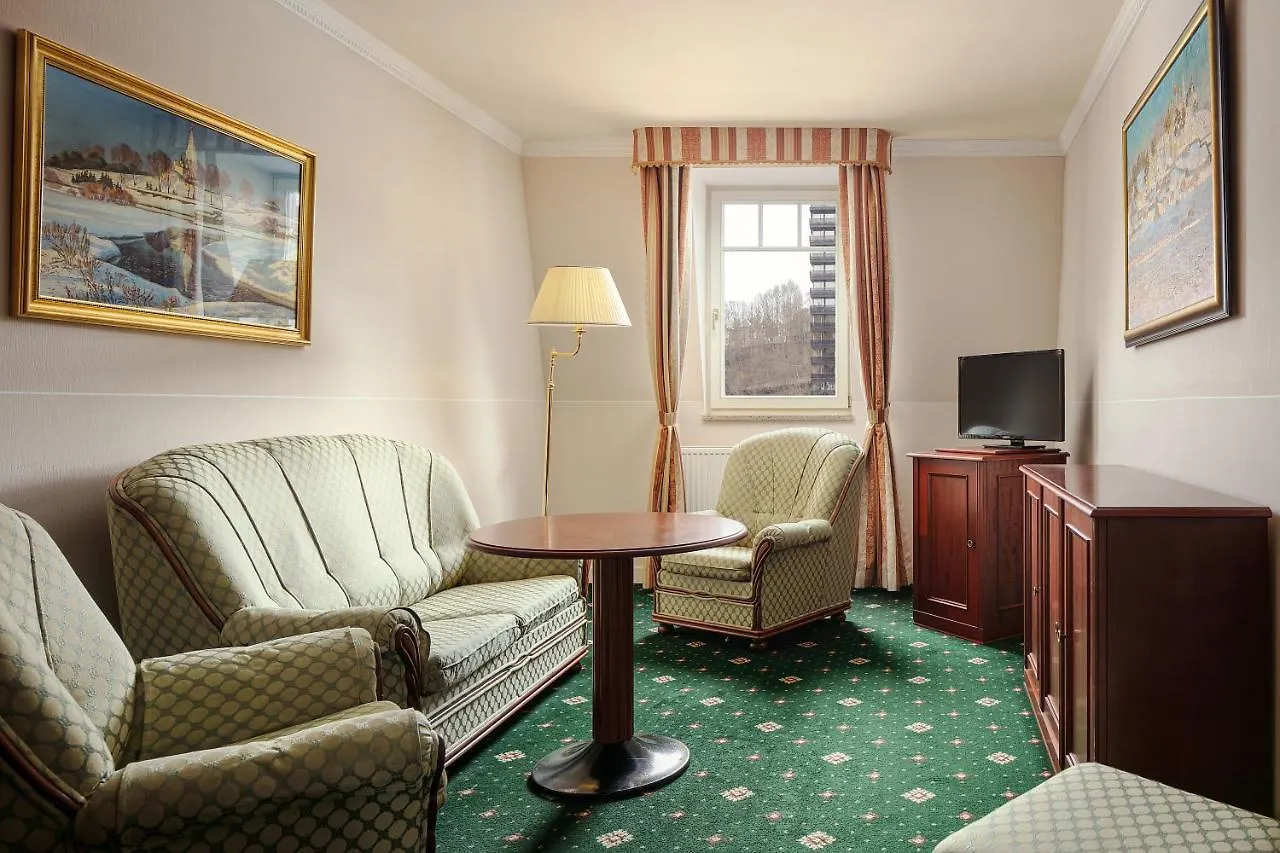 Humboldt Park Hotel & Spa Karlovy Vary 4*,
