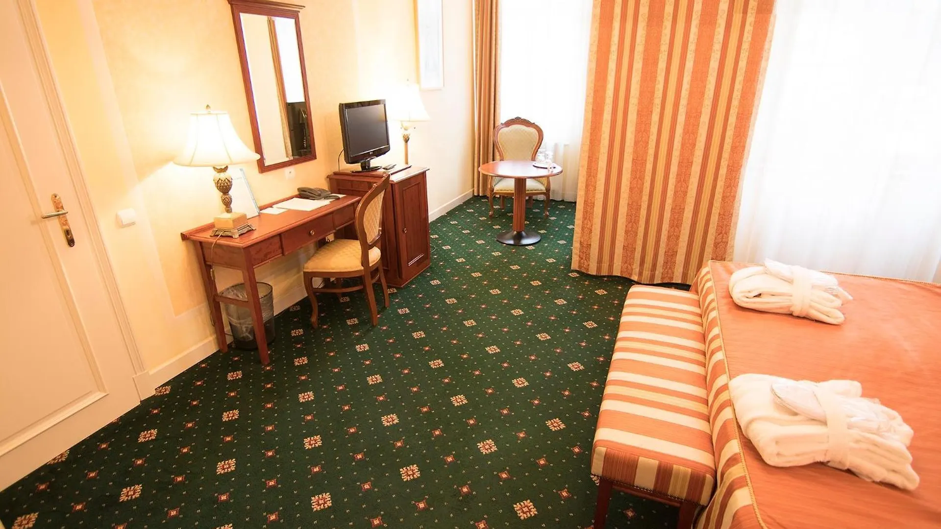Humboldt Park Hotel & Spa Karlovy Vary 4*,  Czech Republic